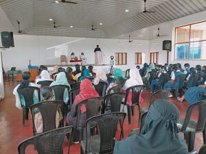 28002-cyberclass10.jpg