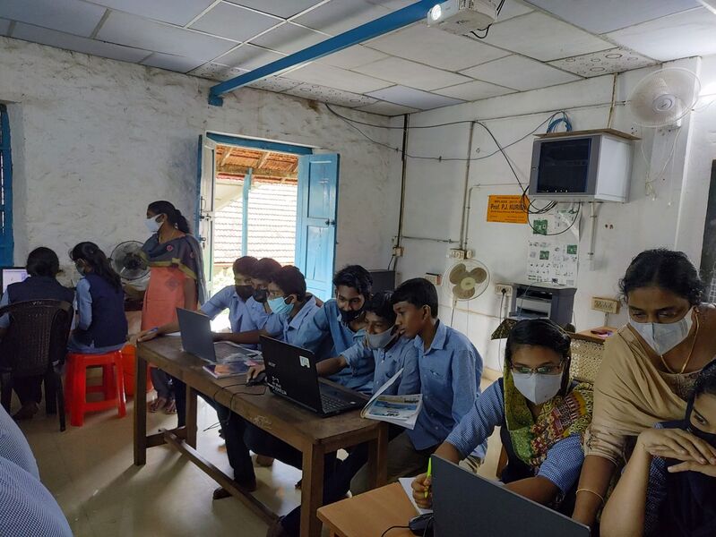 പ്രമാണം:38047 LK5.jpg