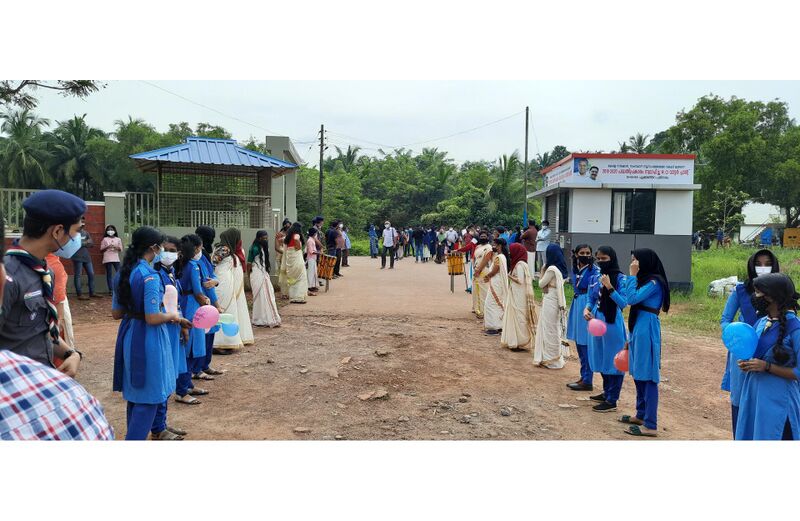 പ്രമാണം:BS21 MLP 19051 3.jpg