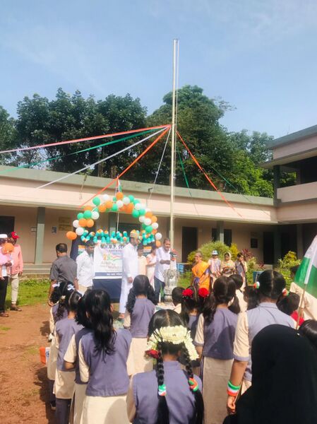 പ്രമാണം:Independence day flag hosting by ward member 2022-23.jpg