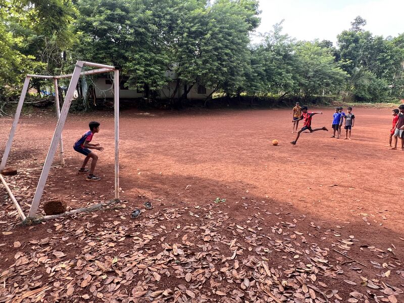 പ്രമാണം:13096-KNR-GOAL 2026-BEST KICK 1.jpg