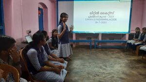 21007 hitec littlekite preliminarytest.jpg