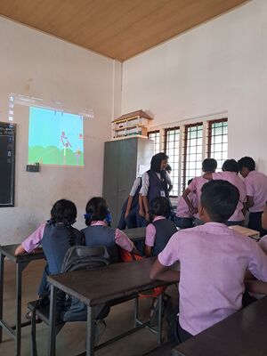 23077 SCGHS Kottakkal Little kites It training.jpg