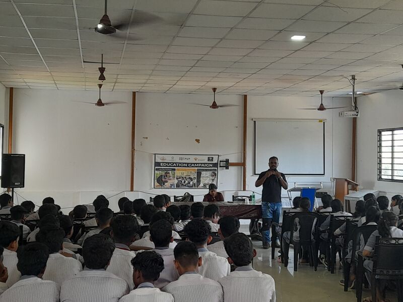 പ്രമാണം:35050 j2.jpg