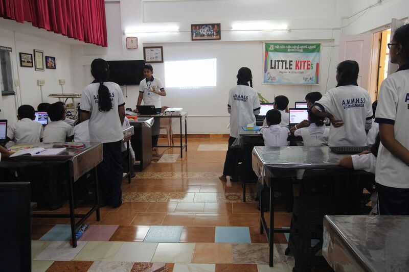 പ്രമാണം:37001-LK CLASS-3.JPG