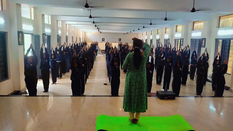 പ്രമാണം:44011 Yoga Day 2025-26 2.jpg