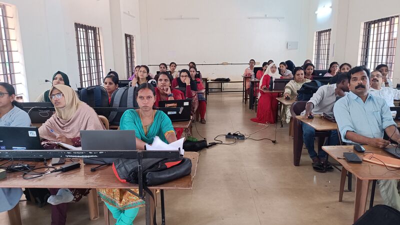 പ്രമാണം:Drcmlp training 8 47.jpg