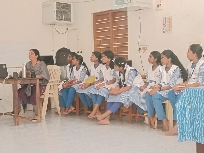 പ്രമാണം:Lk1 2025.jpg