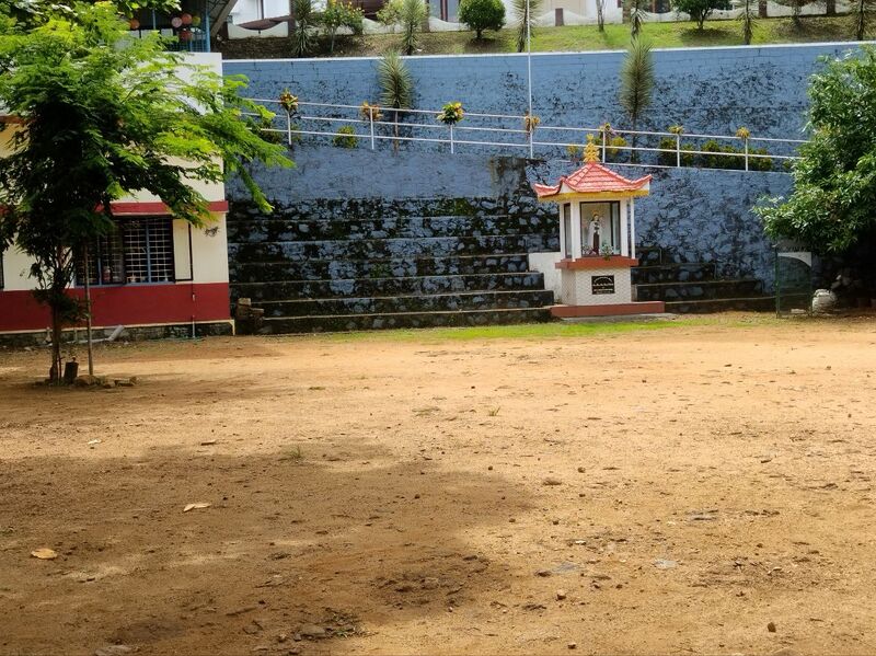 പ്രമാണം:Smghs chennad.jpg