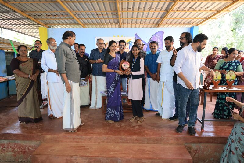 പ്രമാണം:12244 566.jpeg