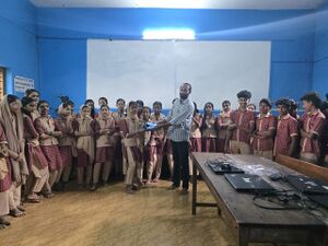 13759 KNR LK UNIFORM4.jpg