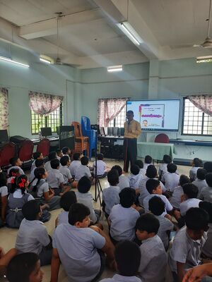 26067-ICT CLASSES2.jpg