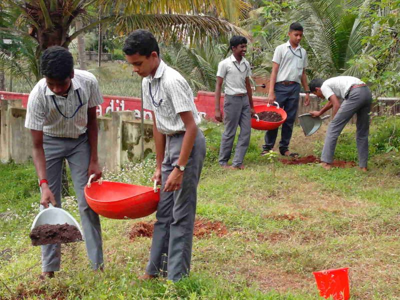 പ്രമാണം:28012 EC02.JPG