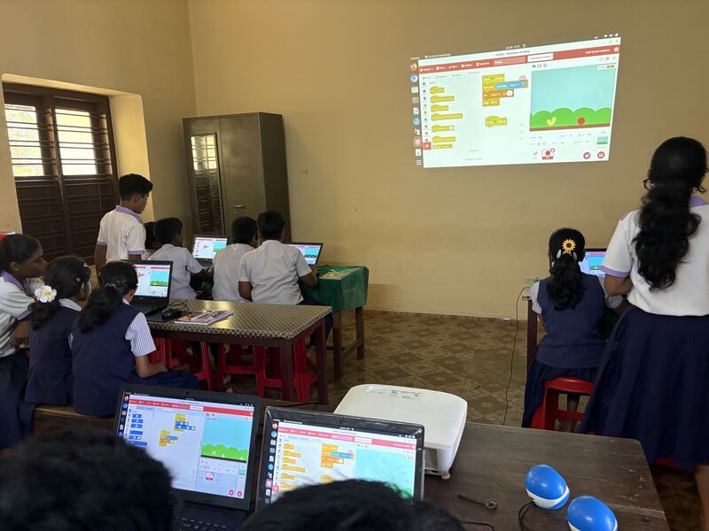 പ്രമാണം:28022 gameing(6).jpg