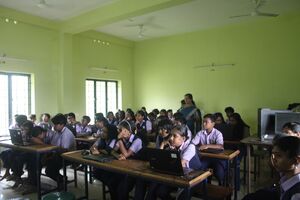 36065 roboticclaaUp2.JPG