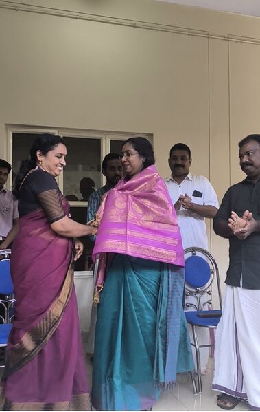 പ്രമാണം:44029 2340.jpg