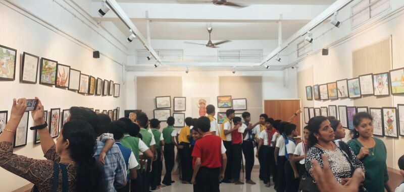 പ്രമാണം:Art Lab & Gallery SMS.jpg