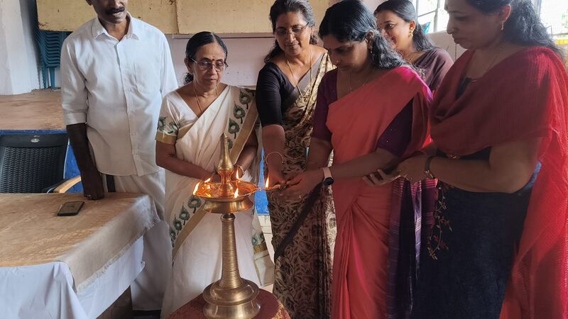 പ്രമാണം:TEENS CLUB INAUGURATION.jpg