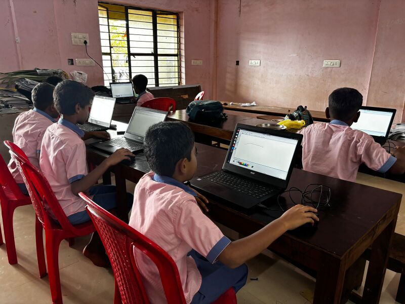 പ്രമാണം:11054- hytech .jpg