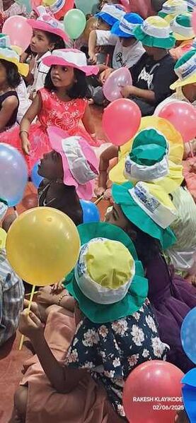 പ്രമാണം:12018 kgd praveshanolsav2.jpg