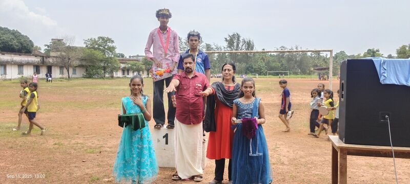 പ്രമാണം:12024-sports2.jpg