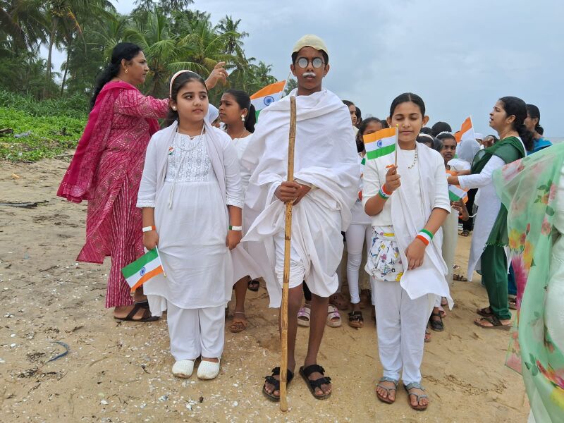 പ്രമാണം:12069 indepndence day 5.jpg