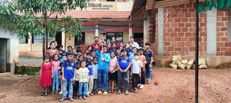 പ്രമാണം:13567sports day.jpeg