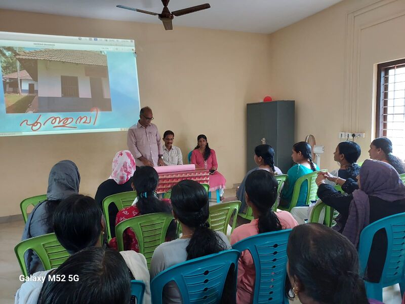 പ്രമാണം:14458 HITECH PROJECTOR.jpeg