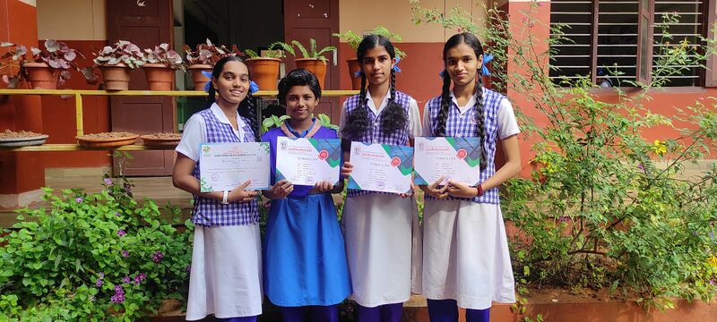 പ്രമാണം:16002 mathsfairwinners2023.jpg