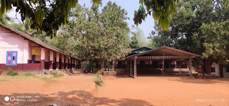 പ്രമാണം:18723school photo.jpeg