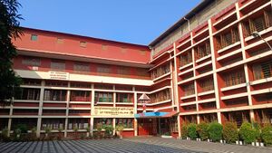 26238 School Ppic.jpeg