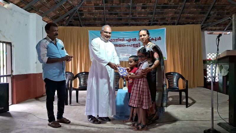 പ്രമാണം:35223 READING DAY 1.jpeg