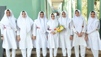 ജൂനിയർ റെഡ് ക്രോസ് വിദ്യാർത്ഥികൾ