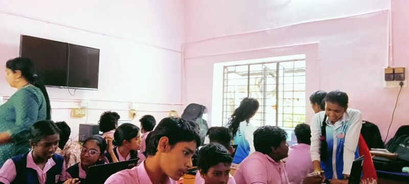 പ്രമാണം:43085 class4.jpeg