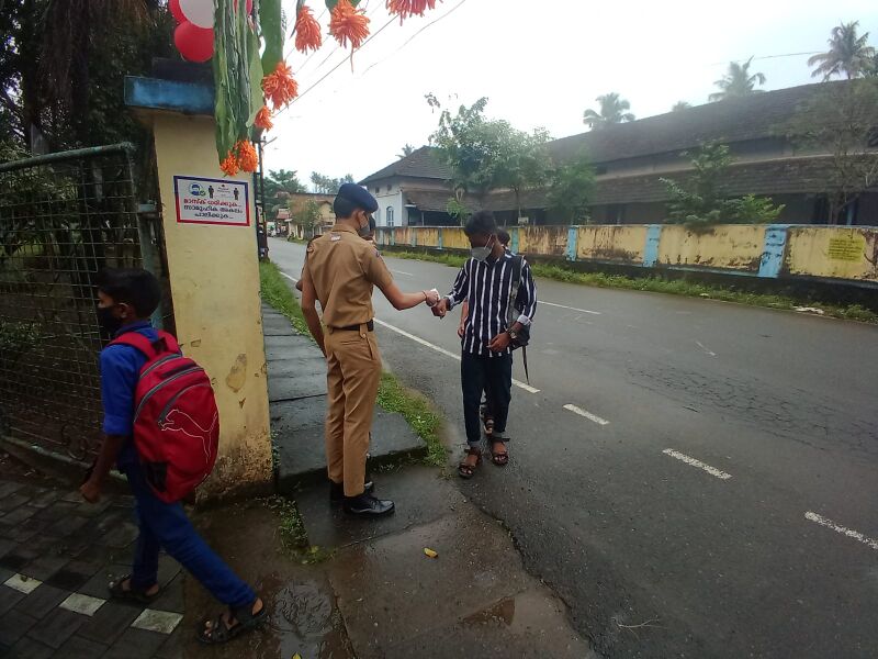 പ്രമാണം:BS21 EKM 25037 3.jpg