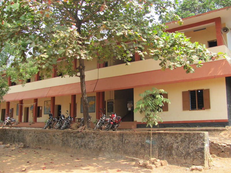 പ്രമാണം:GHSS CHERUVADI.jpg