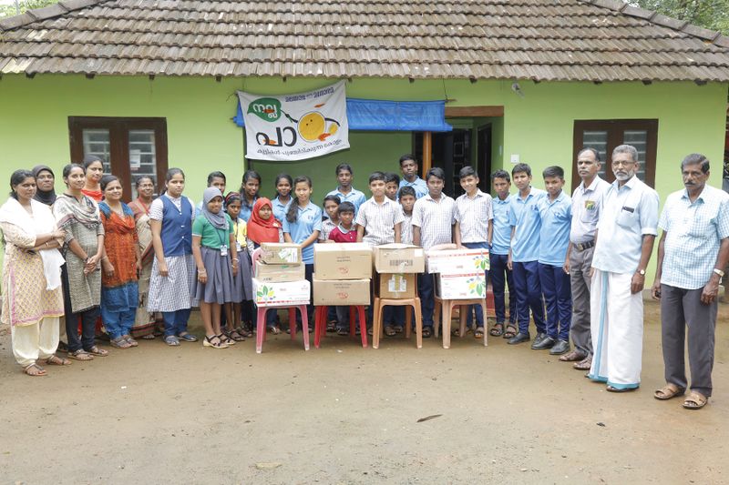 പ്രമാണം:ഭവന സന്ദർശനം 2018 -2.JPG