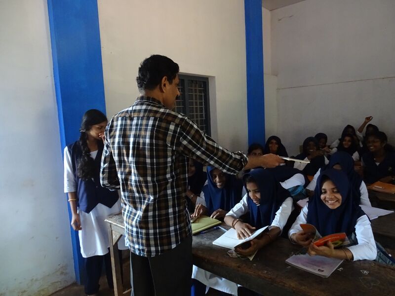 പ്രമാണം:19068 class library 4.JPG