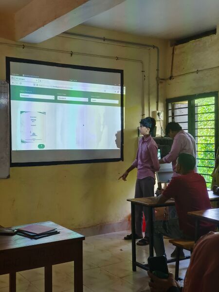 പ്രമാണം:19074 smg6.jpg