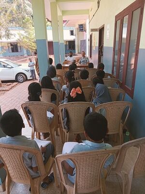 19856-English day-2.jpg