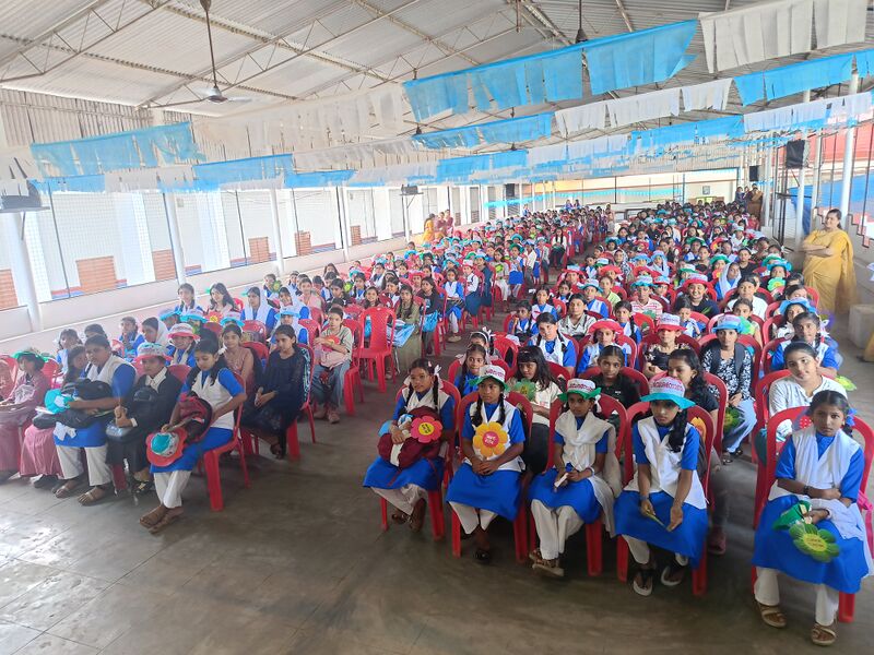 പ്രമാണം:24049 pravesanolsavam 2026-03.jpg