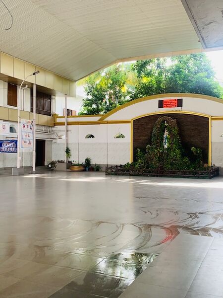 പ്രമാണം:26038 assembly ground with roof.jpg