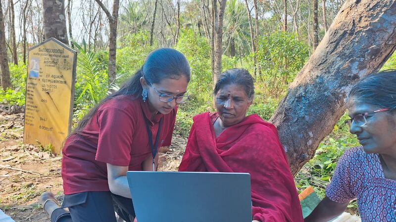 പ്രമാണം:38102 LK 5.jpeg