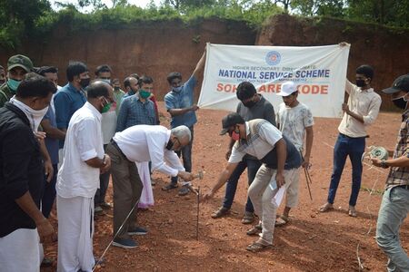 സഹപാടിക്കൊരു വീട് ഏഴാമത്തെ വീടിന്റെ കുറ്റിയടിക്കൽ