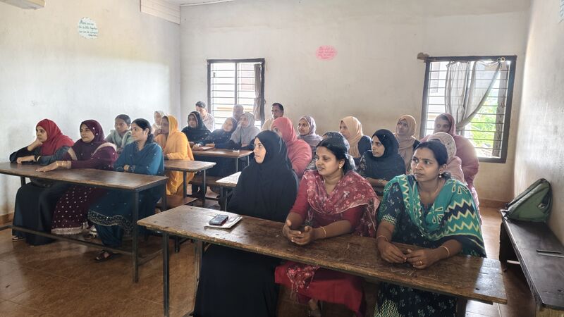 പ്രമാണം:48090PRcamp4.jpeg