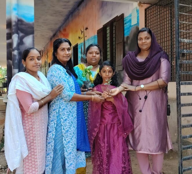 പ്രമാണം:WITH TREE SAPLING ON BIRTHDAY.jpeg