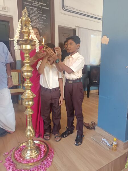 പ്രമാണം:WhatsApp Image 2025-06-02 at 21.15.02.jpg