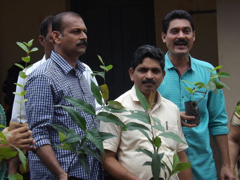 പ്രമാണം:12060 june 5 6.JPG