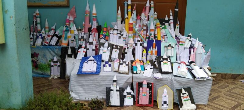 പ്രമാണം:15028 PSLV model LP.jpg