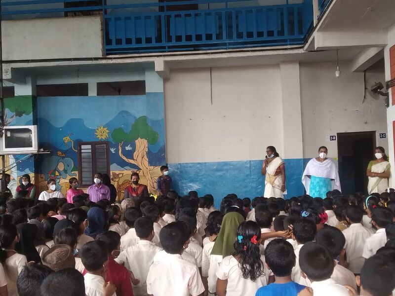 പ്രമാണം:19413 school assembly 2.jpeg